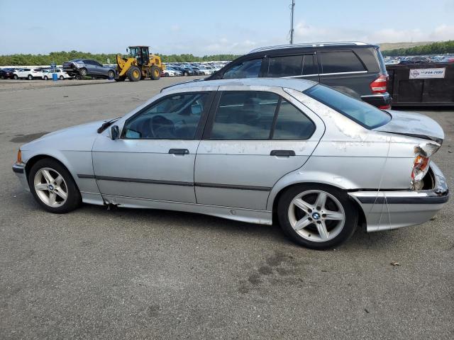Photo 2 from auction – 1992 BMW 318 I with VIN WBACA5311NFG01613