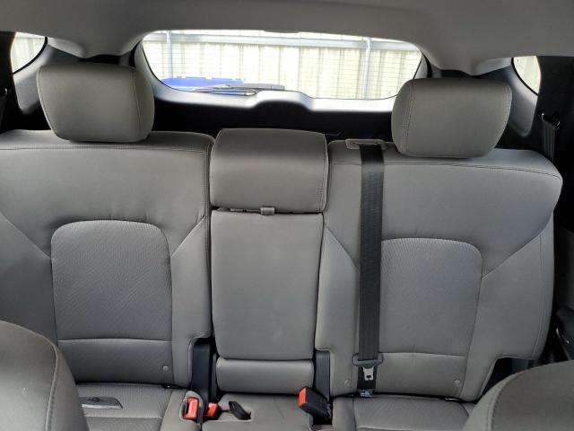 Photo 10 from auction – 2018 HYUNDAI SANTA FE S with VIN 5NMZU3LB3JH105577