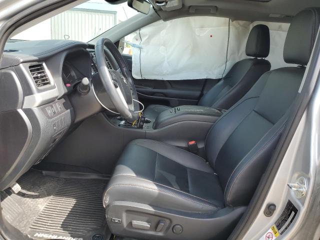 Photo 7 from auction – 2019 TOYOTA HIGHLANDER with VIN 5TDJZRFH1KS602000