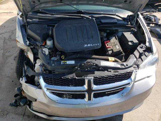 Снимка 12 от търг – 2017 DODGE GRAND CARA с VIN 2C4RDGCG3HR814643
