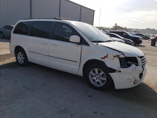 Photo 4 from auction – 2010 CHRYSLER TOWN & COU with VIN 2A4RR5D14AR493874