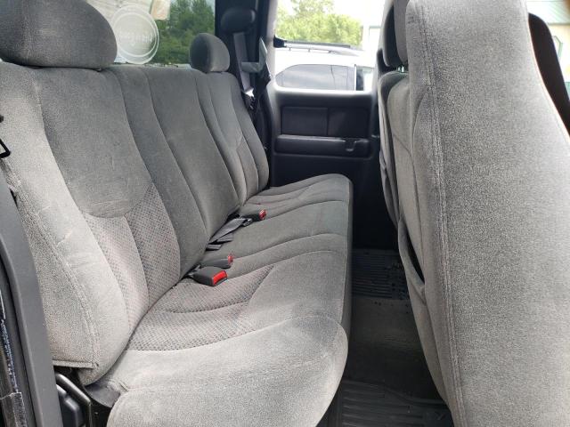 Photo 10 from auction – 2004 CHEVROLET SILVERADO with VIN 1GCEK19T14E354430
