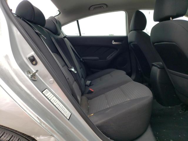 Photo 10 from auction – 2017 KIA FORTE LX with VIN 3KPFL4A75HE067958