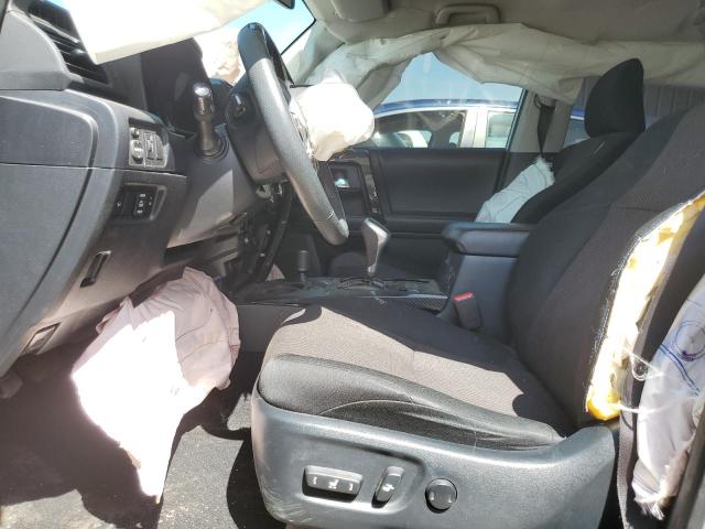 Photo 7 from auction – 2019 TOYOTA 4RUNNER SR with VIN JTEBU5JR5K5630427