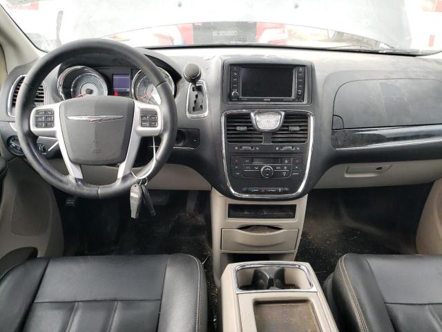 Photo 8 from auction – 2016 CHRYSLER TOWN & COU with VIN 2C4RC1BG4GR164480