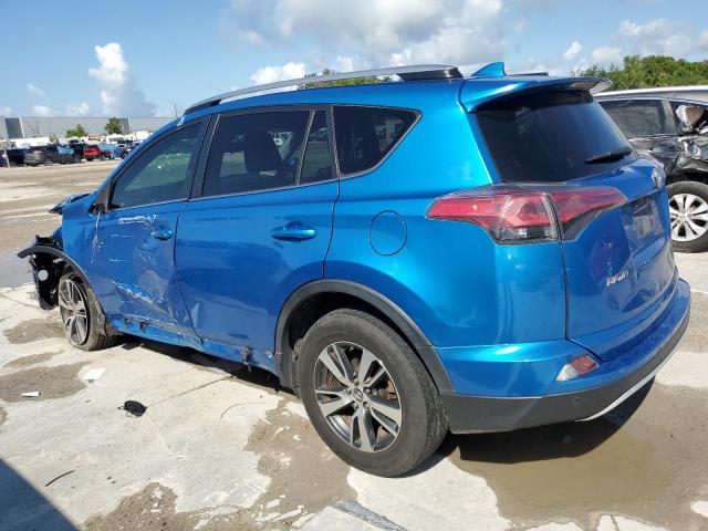 Photo 2 from auction – 2017 TOYOTA RAV4 XLE with VIN JTMWFREV0HJ700897