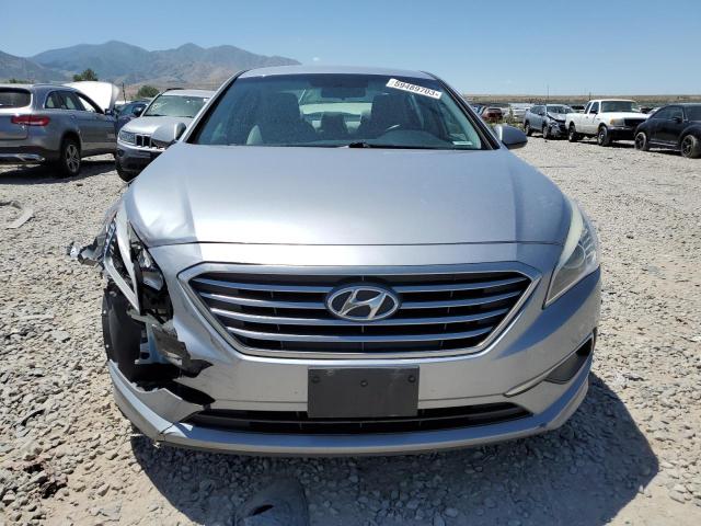 Photo 5 from auction – 2017 HYUNDAI SONATA SE with VIN 5NPE24AF3HH478115