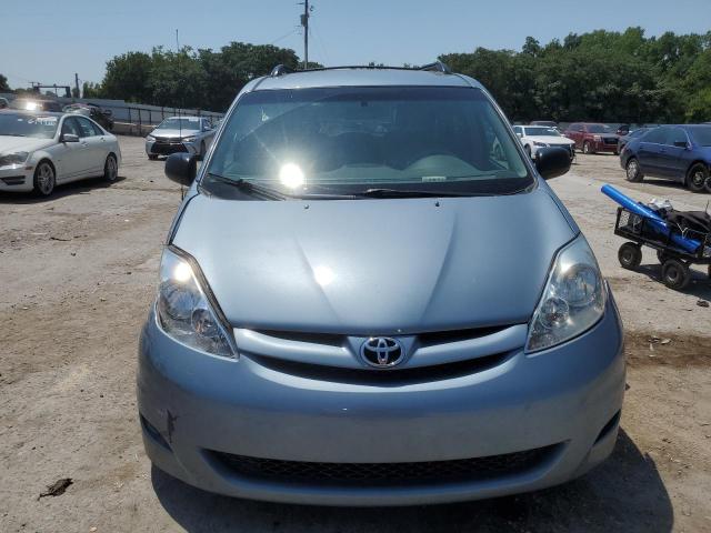 Photo 5 from auction – 2010 TOYOTA SIENNA CE with VIN 5TDKK4CC4AS326530