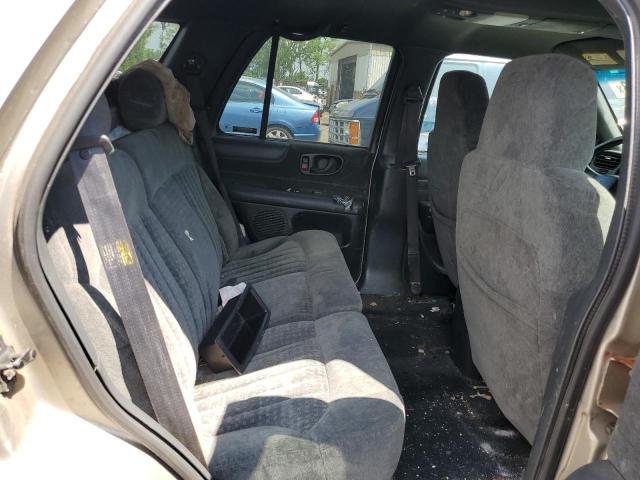 Photo 10 from auction – 2002 CHEVROLET BLAZER with VIN 1GNCS13W02K134373