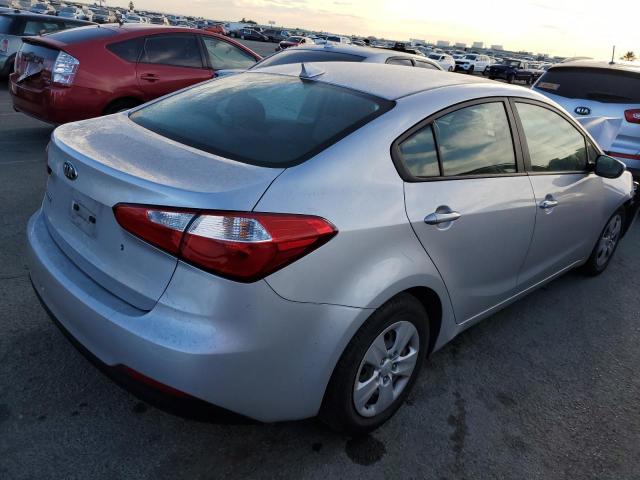 Photo 3 from auction – 2015 KIA FORTE LX with VIN KNAFK4A62F5410208