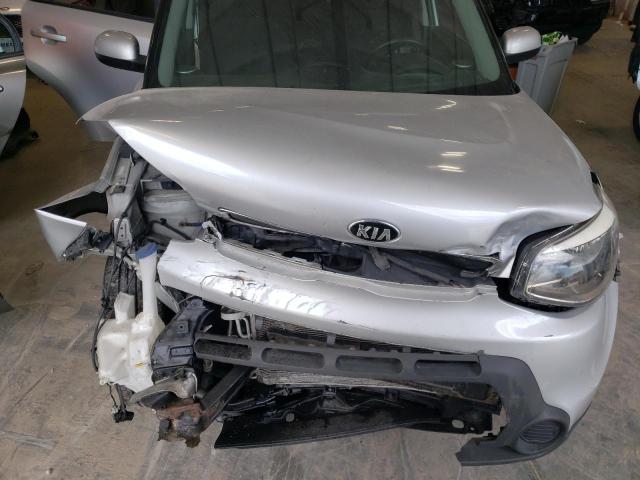 Zdjęcie 12 z aukcji – 2015 KIA SOUL z VIN KNDJN2A28F7791458