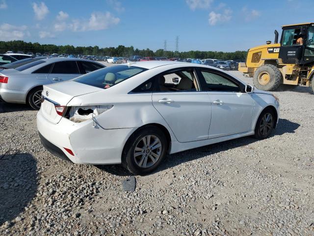 Photo 3 from auction – 2014 HYUNDAI SONATA GLS with VIN 5NPEB4AC5EH827745