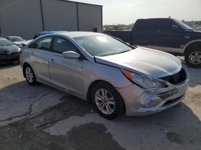 Photo 4 from auction – 2013 HYUNDAI SONATA GLS with VIN 5NPEB4AC3DH540161