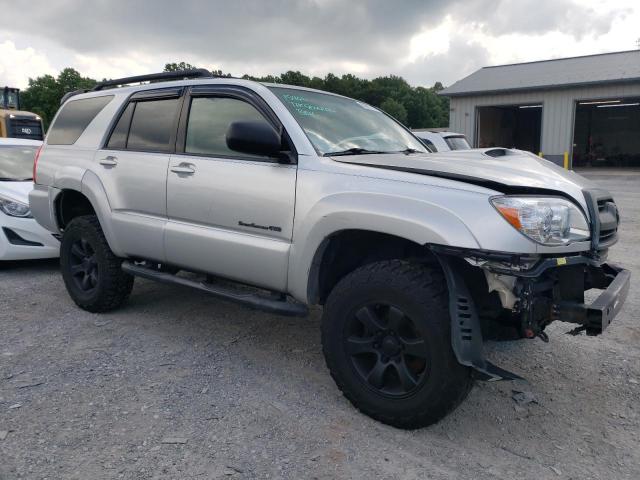 Photo 4 from auction – 2006 TOYOTA 4RUNNER SR with VIN JTEBU14R768068331