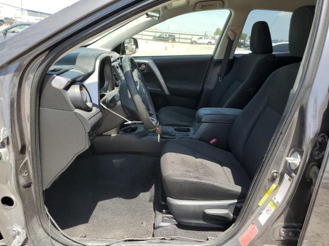 Photo 7 from auction – 2018 TOYOTA RAV4 LE with VIN JTMZFREV8JJ166180