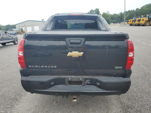 Photo 6 from auction – 2011 CHEVROLET AVALANCHE with VIN 3GNTKEE30BG369583