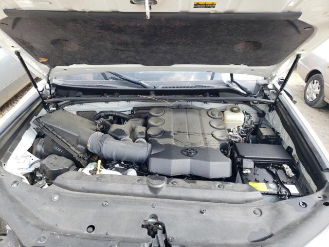 Photo 12 from auction – 2021 TOYOTA 4RUNNER SR with VIN JTEMU5JR8M5913397
