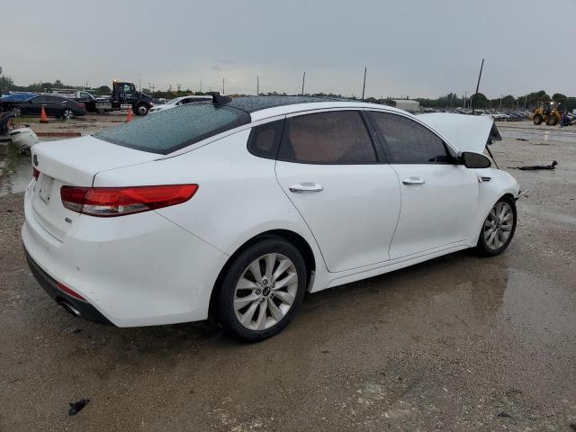 Photo 3 from auction – 2016 KIA OPTIMA EX with VIN 5XXGU4L38GG120573