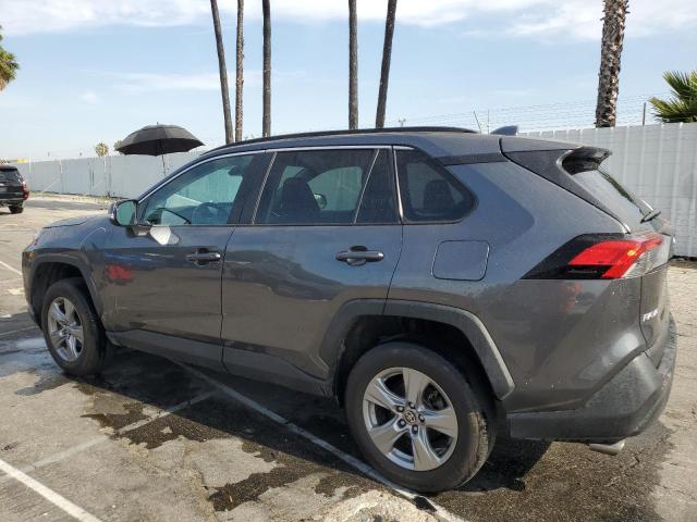 Photo 2 from auction – 2022 TOYOTA RAV4 XLE with VIN 2T3P1RFV3NC263199