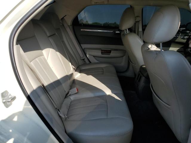 Photo 10 from auction – 2010 CHRYSLER 300C with VIN 2C3CA6CT2AH221765