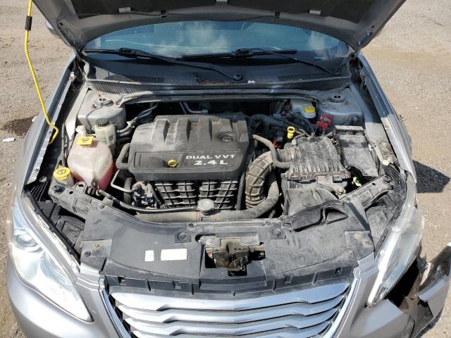 Photo 11 from auction – 2014 CHRYSLER 200 LX with VIN 1C3CCBAB9EN131684