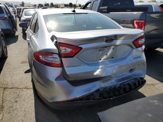 Photo 6 from auction – 2016 FORD FUSION S H with VIN 3FA6P0UU6GR342779