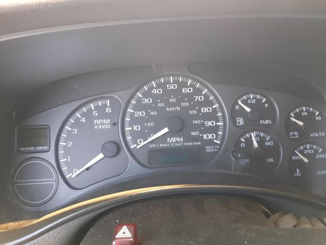 Photo 9 from auction – 2002 CHEVROLET SUBURBAN K with VIN 3GNFK16Z42G189595
