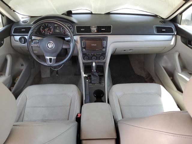 Photo 8 from auction – 2015 VOLKSWAGEN PASSAT S with VIN 1VWAS7A37FC108703