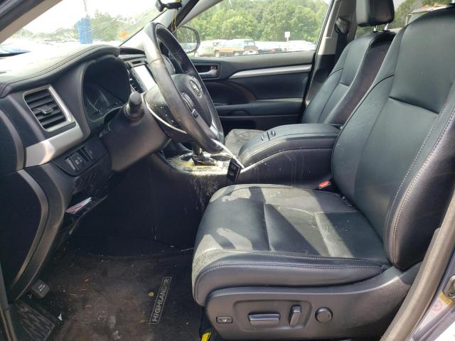 Photo 7 from auction – 2017 TOYOTA HIGHLANDER with VIN 5TDJZRFH7HS407799