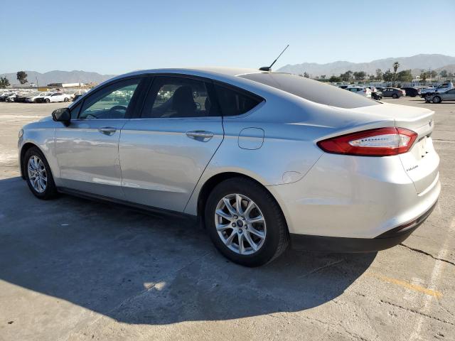 Photo 2 from auction – 2015 FORD FUSION S with VIN 3FA6P0G74FR310935