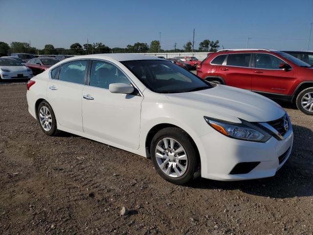 Photo 4 from auction – 2016 NISSAN ALTIMA 2.5 with VIN 1N4AL3AP2GN352816