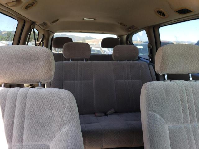 Photo 10 from auction – 2002 TOYOTA SIENNA CE with VIN 4T3ZF19C22U430992