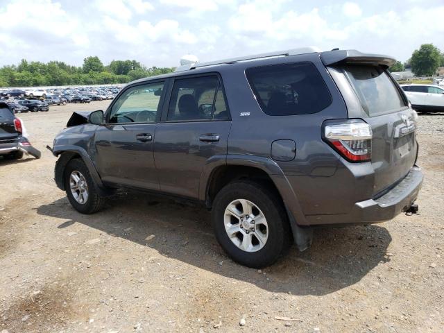 Photo 2 from auction – 2018 TOYOTA 4RUNNER SR with VIN JTEBU5JR7J5556880