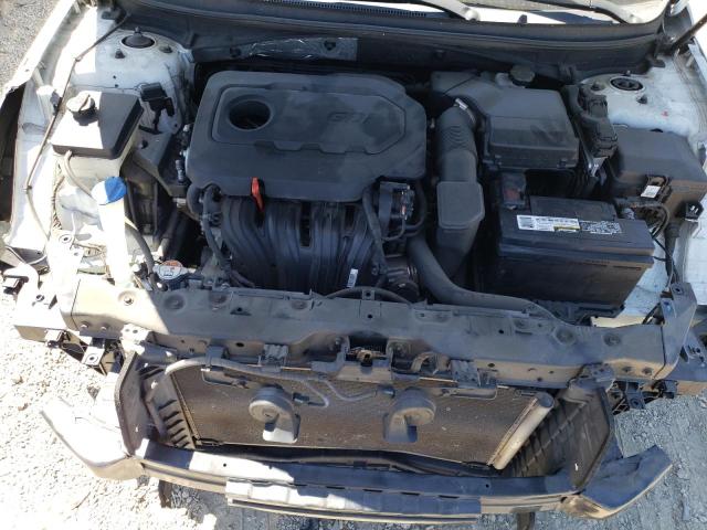 Photo 11 from auction – 2016 HYUNDAI SONATA SE with VIN 5NPE24AF5GH320289
