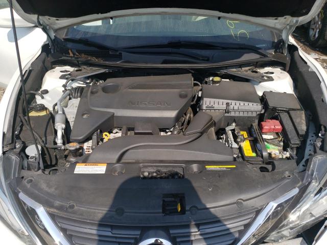 Photo 11 from auction – 2016 NISSAN ALTIMA 2.5 with VIN 1N4AL3APXGN382498