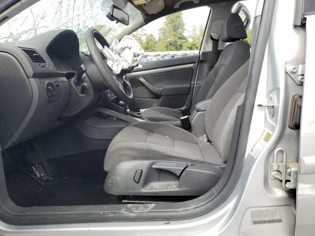 Photo 7 from auction – 2007 VOLKSWAGEN RABBIT with VIN WVWDR91KX7W059995