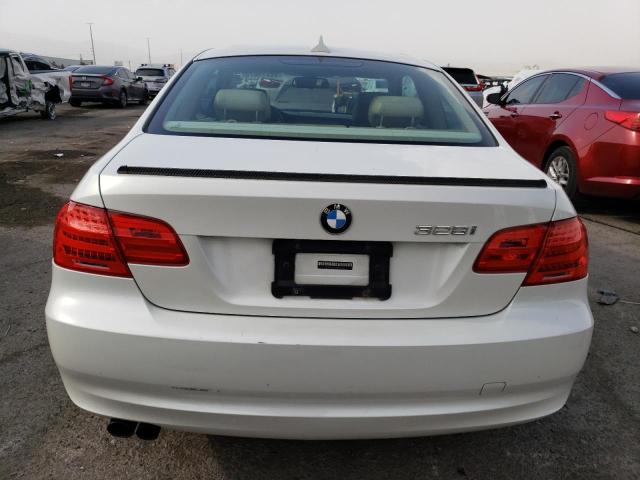Photo 6 from auction – 2011 BMW 328 I SULE with VIN WBAKE5C52BE572916