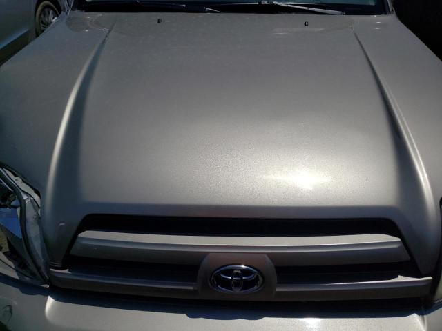 Photo 12 from auction – 2004 TOYOTA 4RUNNER SR with VIN JTEZU14R340019198