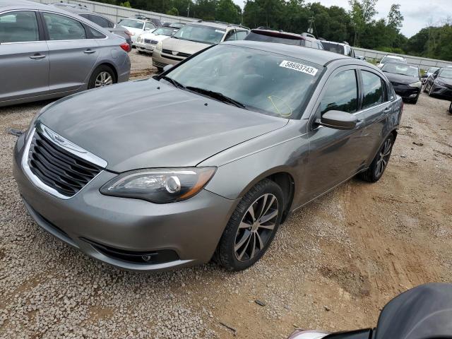 CHRYSLER 200 TOURIN 2013 con VIN 1C3CCBBB3DN699667 - Foto de la subasta