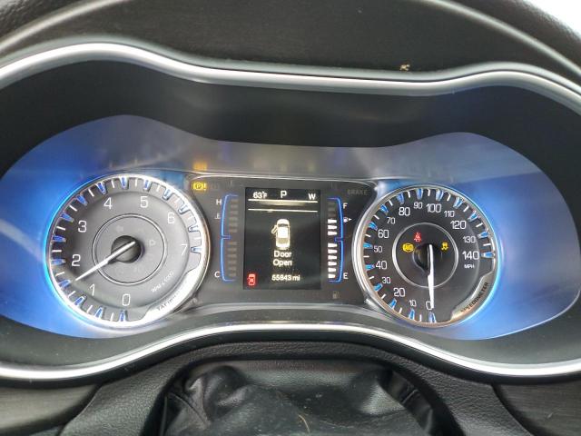 Photo 9 from auction – 2015 CHRYSLER 200 LIMITE with VIN 1C3CCCABXFN751466