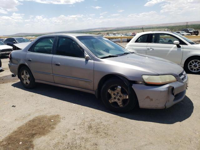 Photo 4 from auction – 2000 HONDA ACCORD with VIN 1HGCG1658YA095934