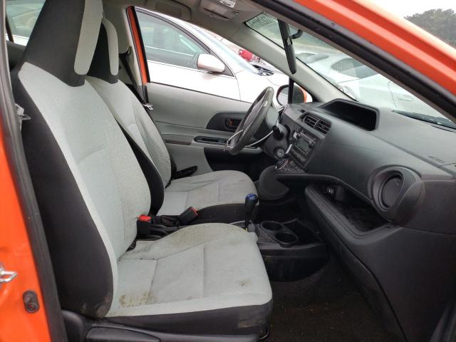 Photo 7 from auction – 2012 TOYOTA PRIUS C with VIN JTDKDTB35C1010687