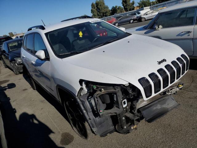 Photo 4 from auction – 2018 JEEP CHEROKEE L with VIN 1C4PJLCB3JD622547