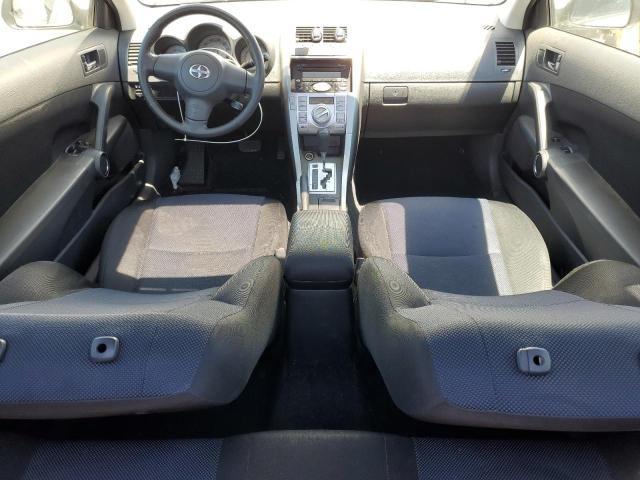 Photo 8 from auction – 2005 TOYOTA SCION TC with VIN JTKDE177950045529