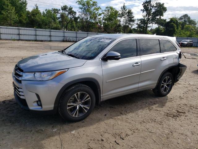TOYOTA HIGHLANDER 2017 with VIN 5TDBZRFH7HS480787 - Photo from auction