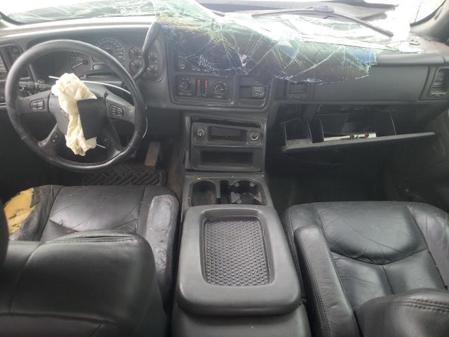 Фото 8 с аукциона – 2003 CHEVROLET SILVERADO с VIN 2GCEK19T731275683