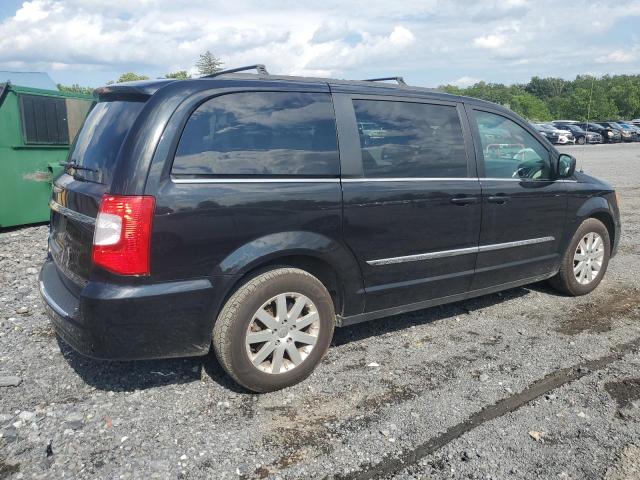 Photo 3 from auction – 2016 CHRYSLER TOWN & COU with VIN 2C4RC1BG4GR260335