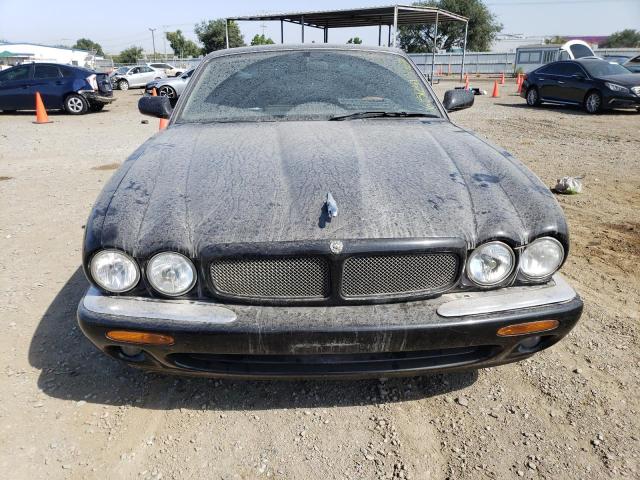 Photo 5 from auction – 1998 JAGUAR XJR with VIN SAJPX1842WC833136