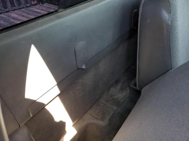 Photo 10 from auction – 2006 CHEVROLET SILVERADO with VIN 1GCEC14X26Z157592
