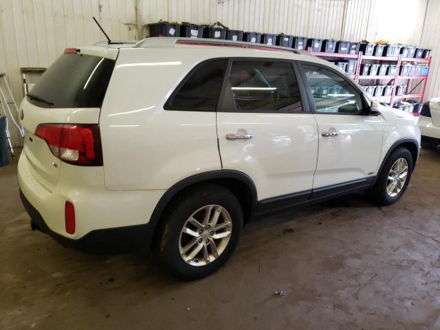 Photo 3 from auction – 2015 KIA SORENTO LX with VIN 5XYKTDA70FG603858